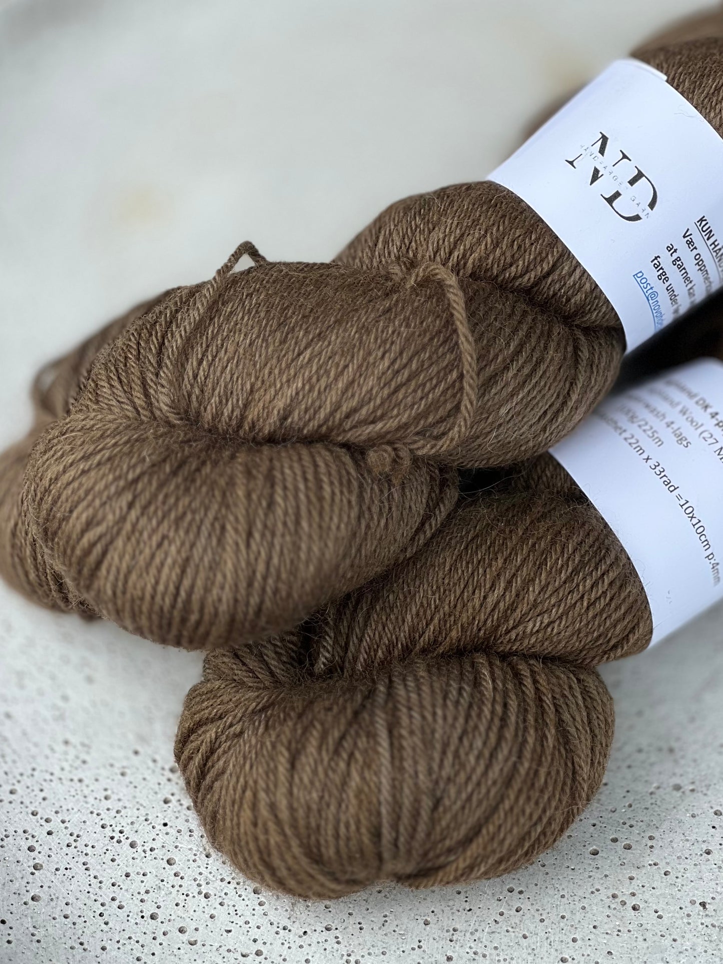 Walnut Wood
- Highland DK 4-ply