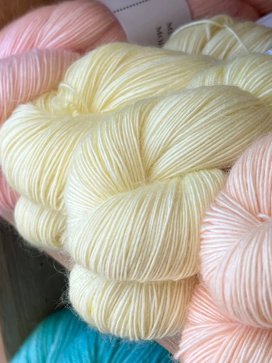 Sommerbris-  i EN herlig blanding av Merino-mohair
