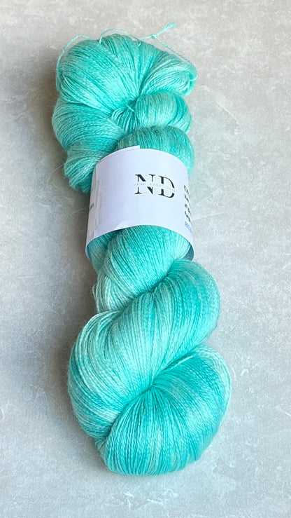 CARIBBEAN, Suri Silk