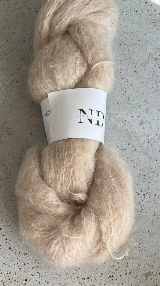 Garnkurven 21 - Kid Fluffy Mohair