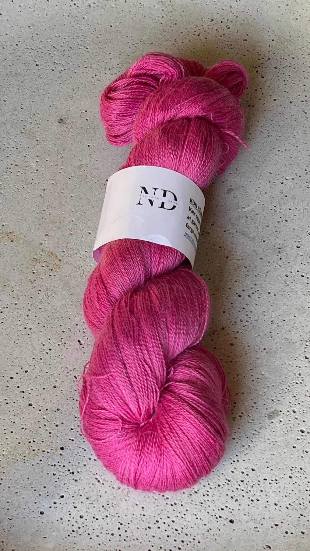 ELECTIRC ROSE - Suri Silk