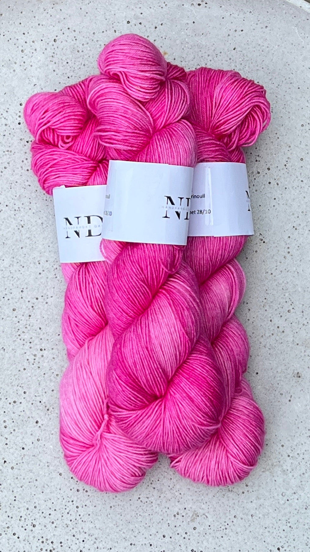 ELECTIRC ROSE  - Tynn merino